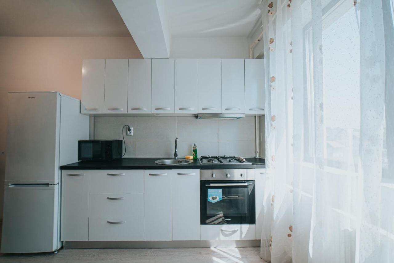 Cozy Accommodation Central City - Яш Екстериор снимка