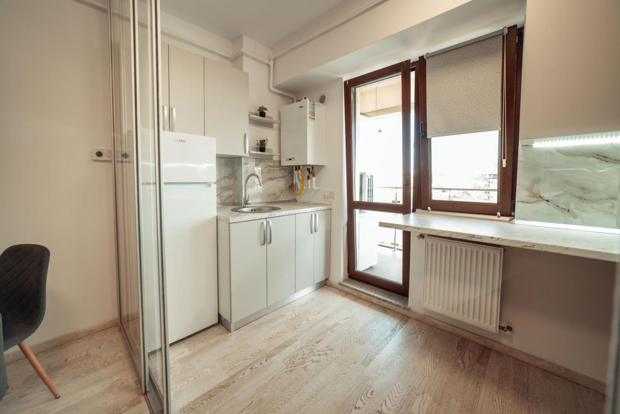 Cozy Accommodation Central City - Яш Екстериор снимка